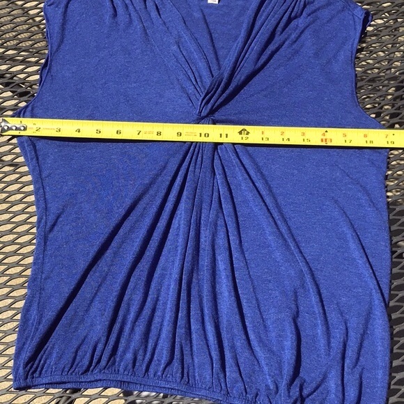 Max Studio Blue Sleeveless V Neck Elastic Waistband Tank Top Size Medium - Picture 14 of 15